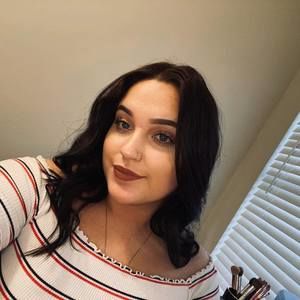 Meet your Posher, Vanessa